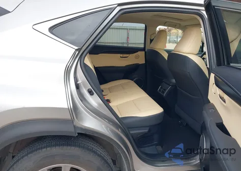 2020 Lexus Nx 300 z USA, uszkodzony, nr VIN JTJDARBZ5L5003902